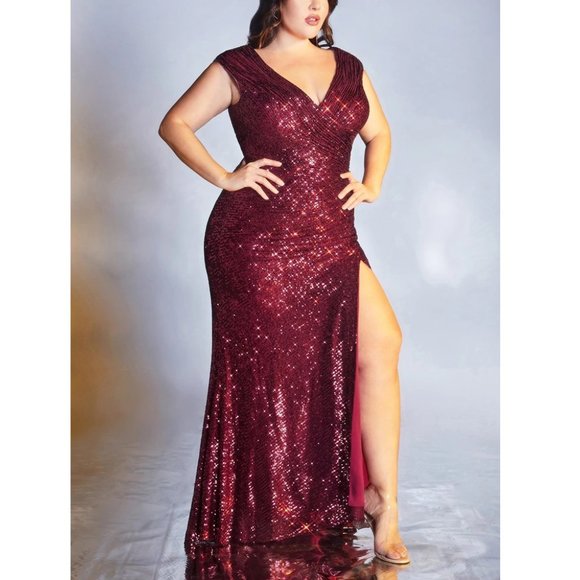 Cinderella Emerald Green Sequin V-Neck Formal Gown 14 - Picture 6 of 6